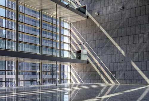 建筑幕墻錨固 直擊幕墻使用化學錨栓or機械錨栓？