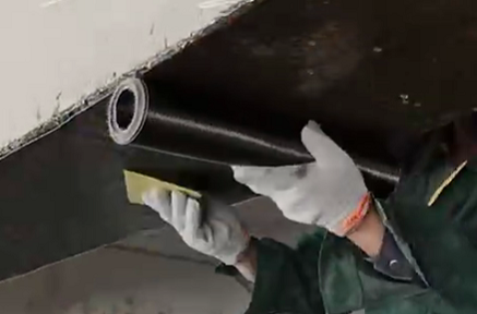 淺談:碳纖維布對抗震加固的性能如何？